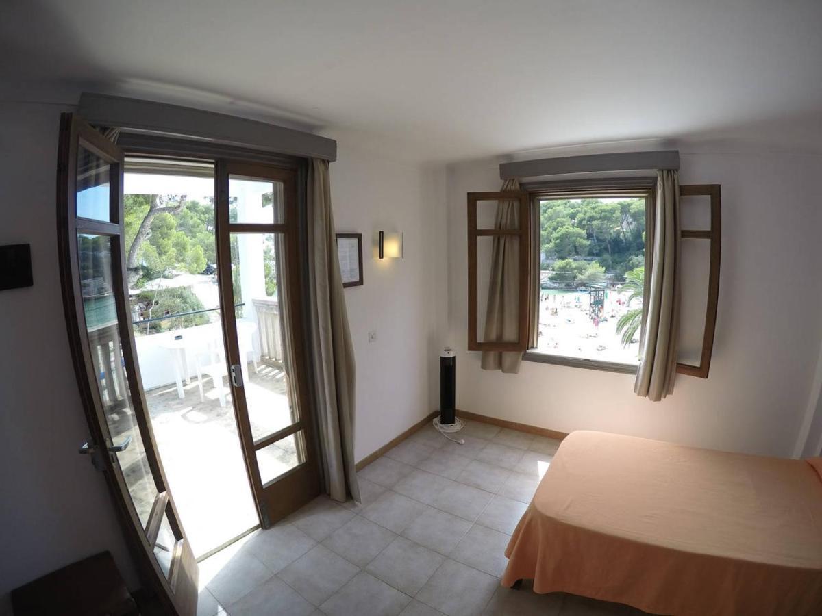 Hostal Playa Santanyi Ngoại thất bức ảnh